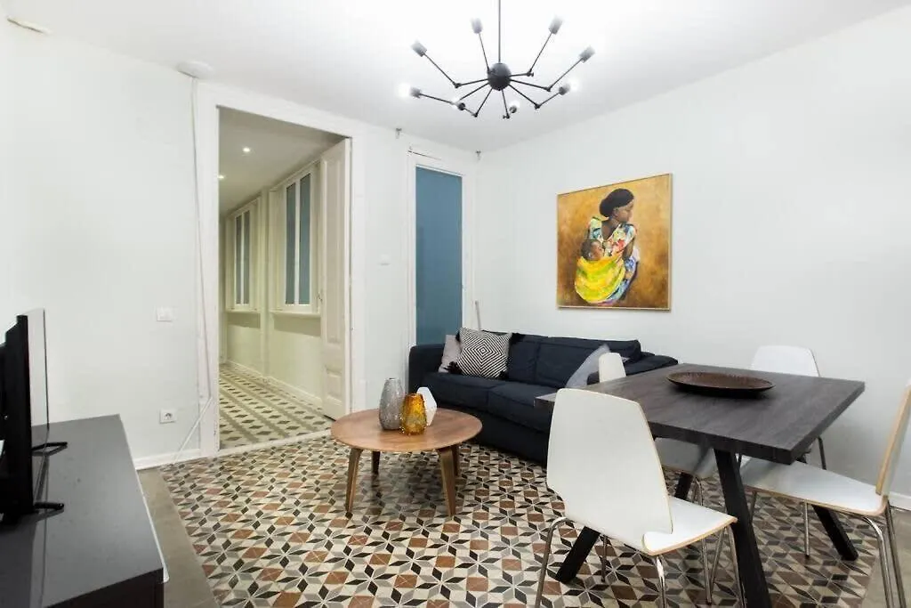 Bright And Modern 3Bedroom In Las Ramblas 3 1B Barcelona Apartment