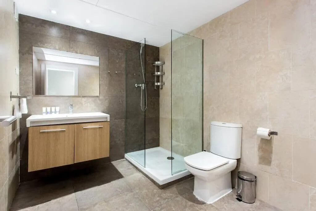 Bright And Modern 3Bedroom In Las Ramblas 3 1B Barcelona 0*,  Spain